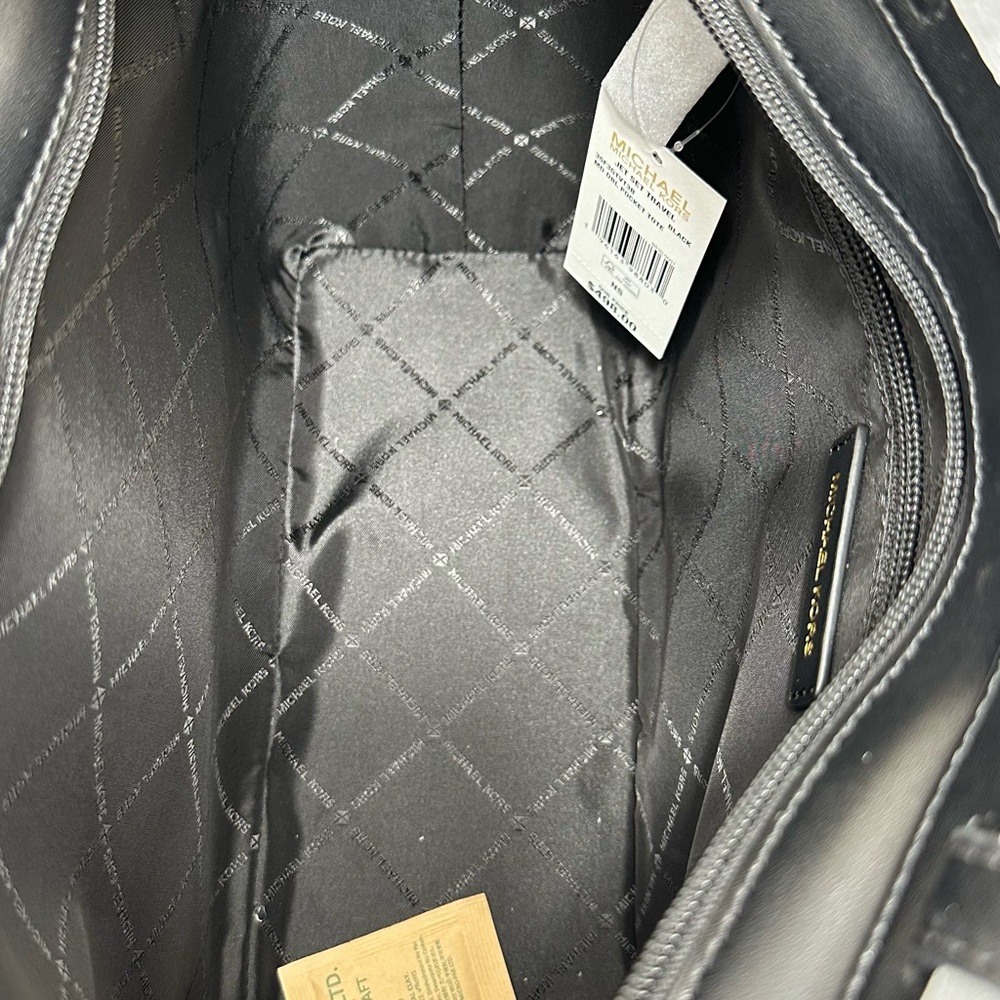 Michael Kors Purse - Picture 10 of 11